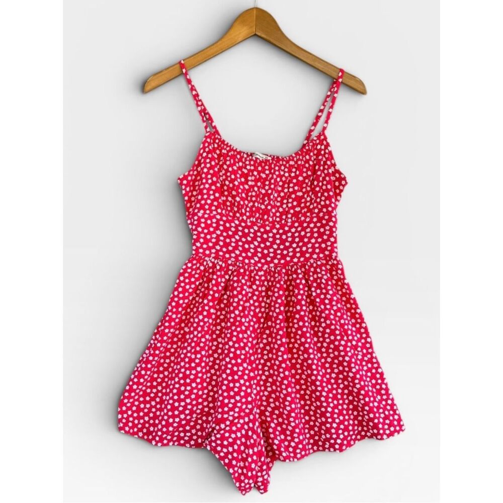 🎉5 for $45🎉 Holister romper Jumpsuit size XS